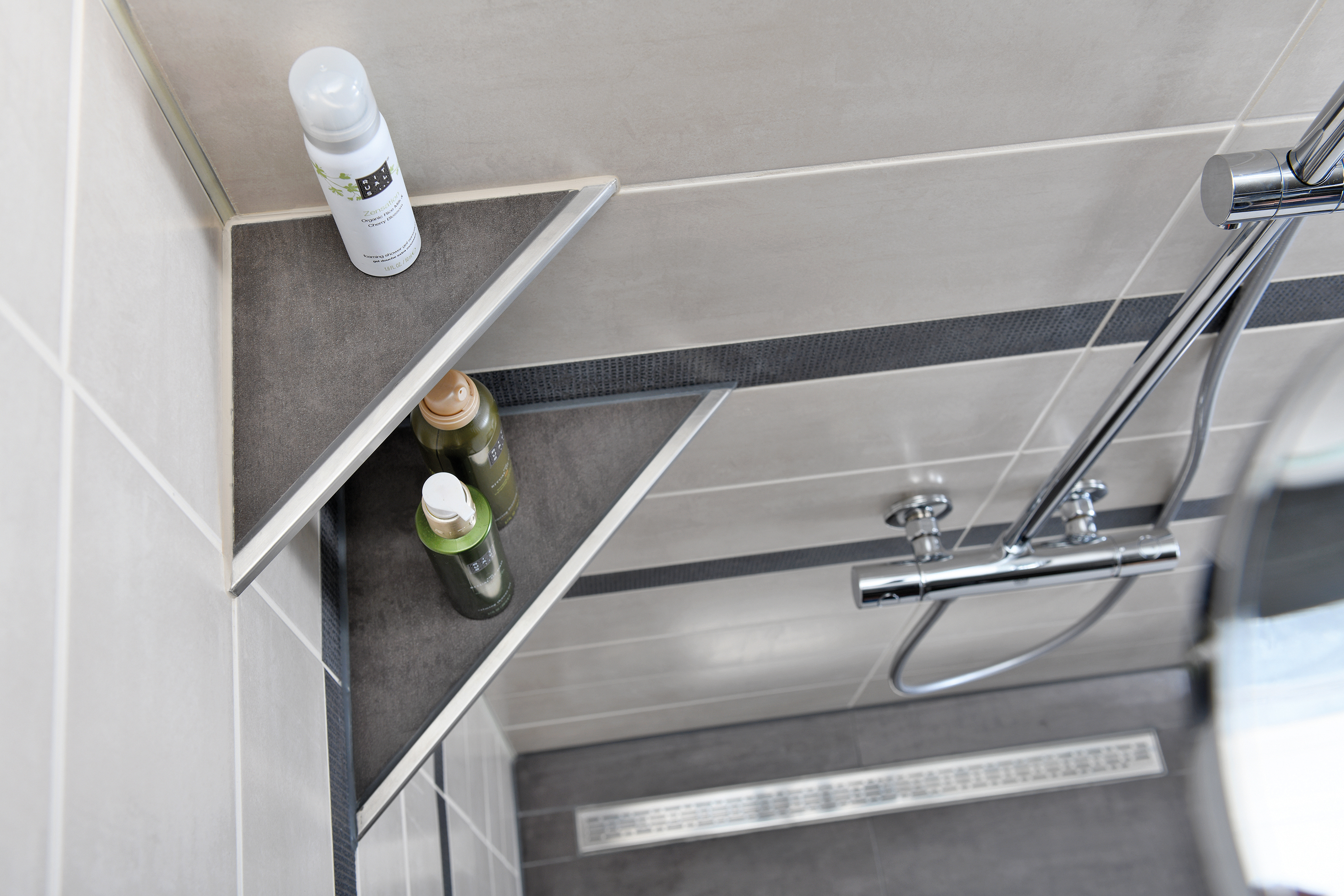 shower shelf - Proline Systems GmbH