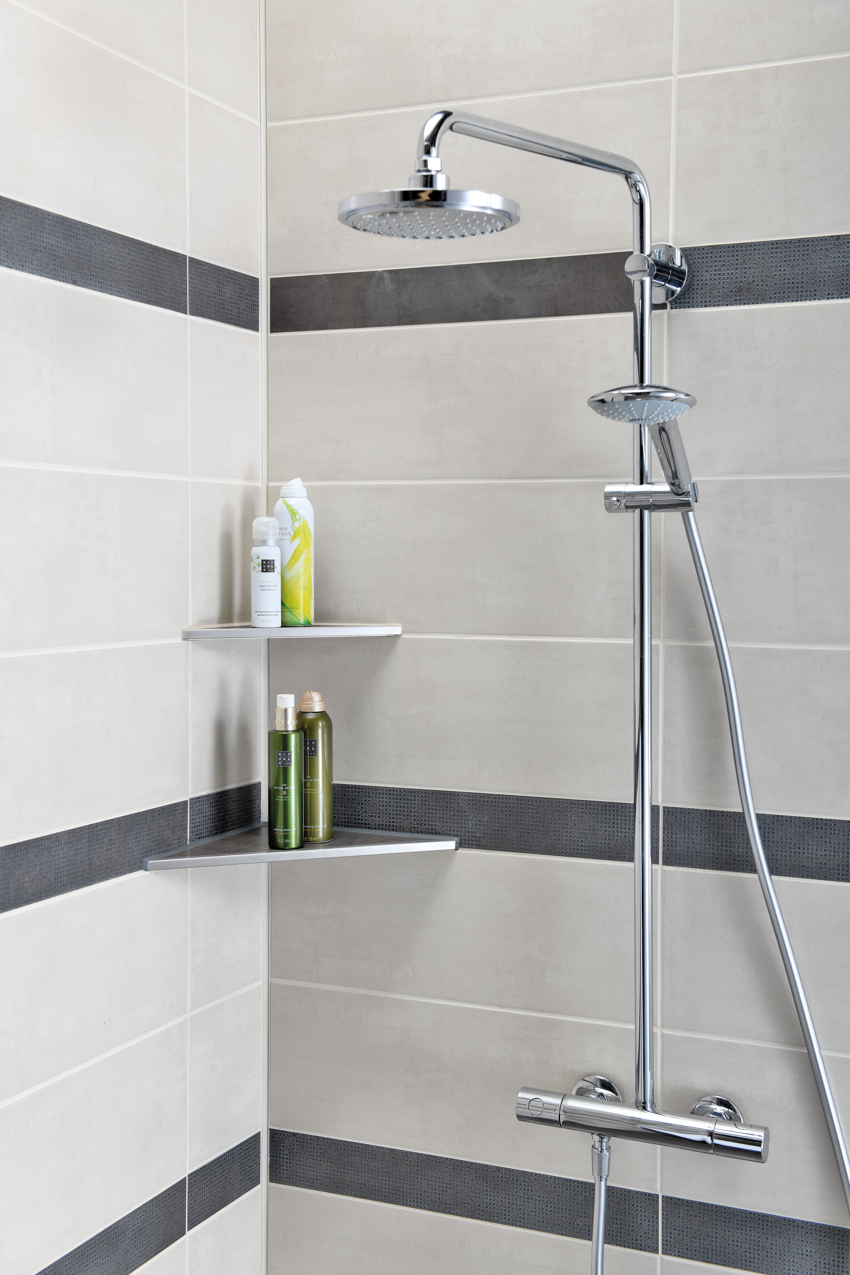 shower shelf - Proline Systems GmbH